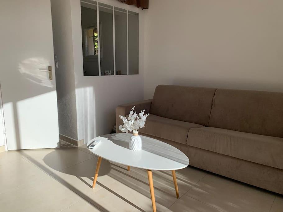 Maisonnette Dans Belle Residence Saint-Vallier-de-Thiey Eksteriør billede